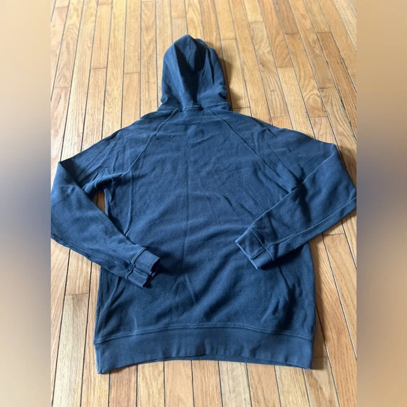 carhartt hoodie Men’s Medium Gray Waffled Logo Button Pockets Gorpcore - Picture 5 of 6